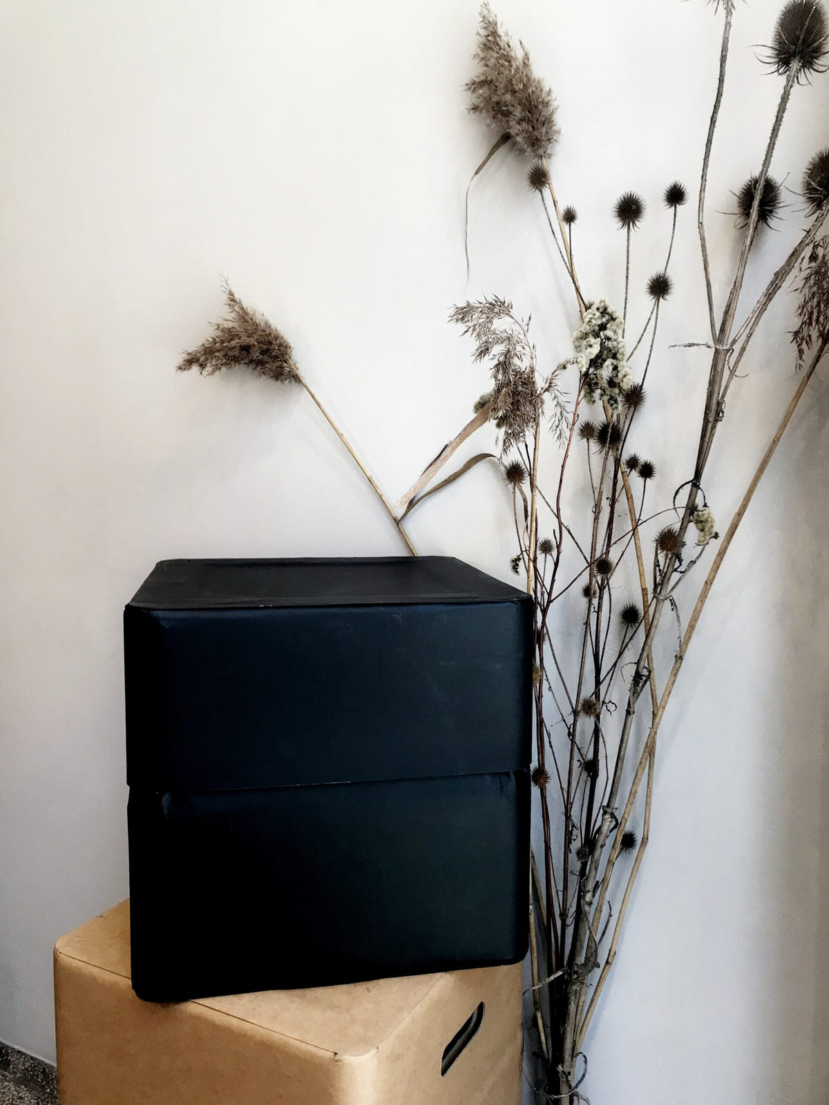 MULGEO Box-chair H34 black